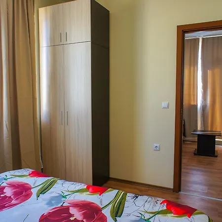 Maria Апартхотел 4*